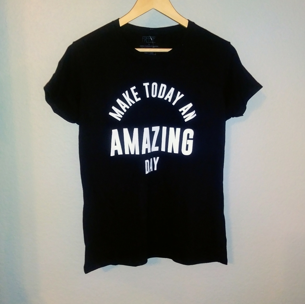 NWT- Black cotton graphic Tshirt-L